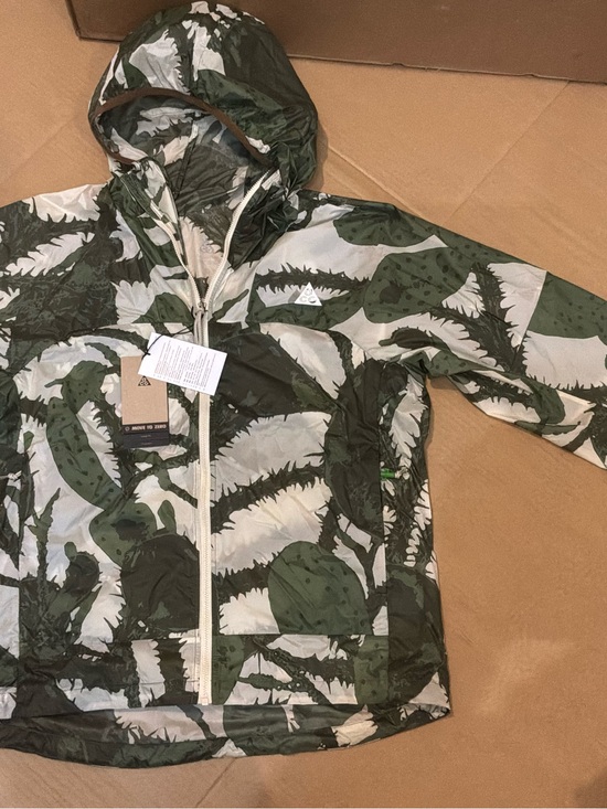Nike ACG Other - NWT Nike ACG "Cinder Cone" Windproof Jacket Packable  IH3580-229 Men's Size S